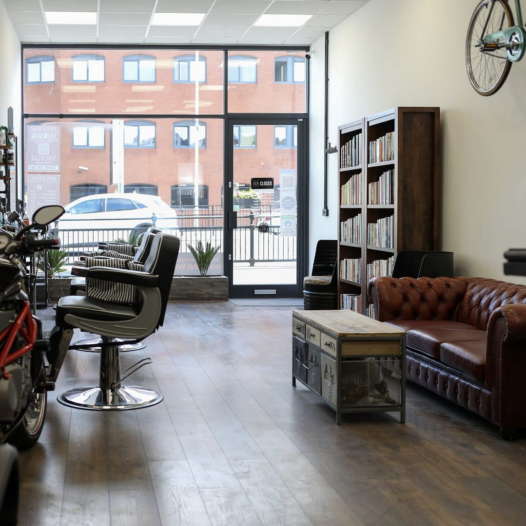 Home 2 interior Diverse Barber Shop